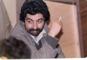 030-nader2.jpg (158kb)